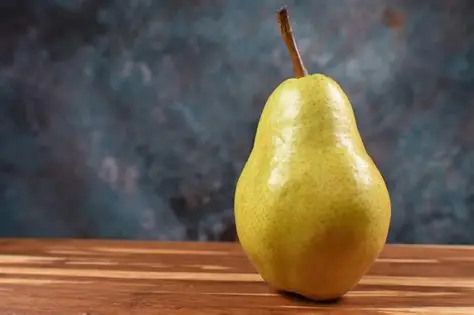 Pear wholesale fruits from IBZ World Imports LTD